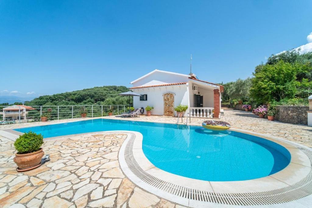 Villa Olive Grove And Sea View Agios Spyridon  Bagian luar foto